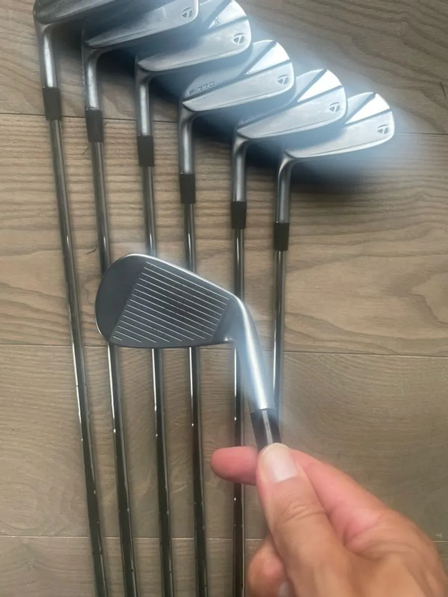 Taylormade P770 left handed iron set - Image 4