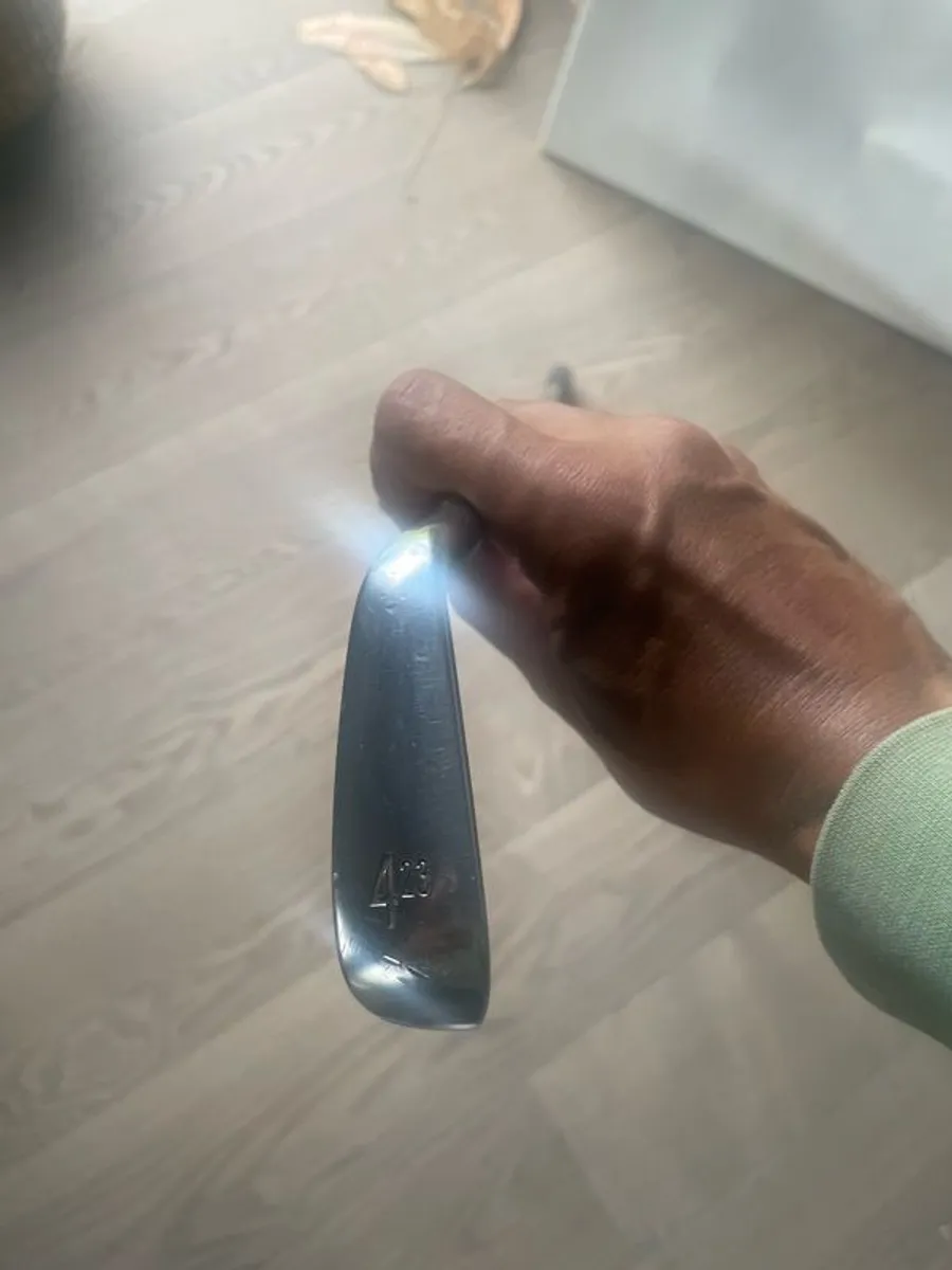 Srixon ZX 23 deg left handed Utility Iron - Image 3