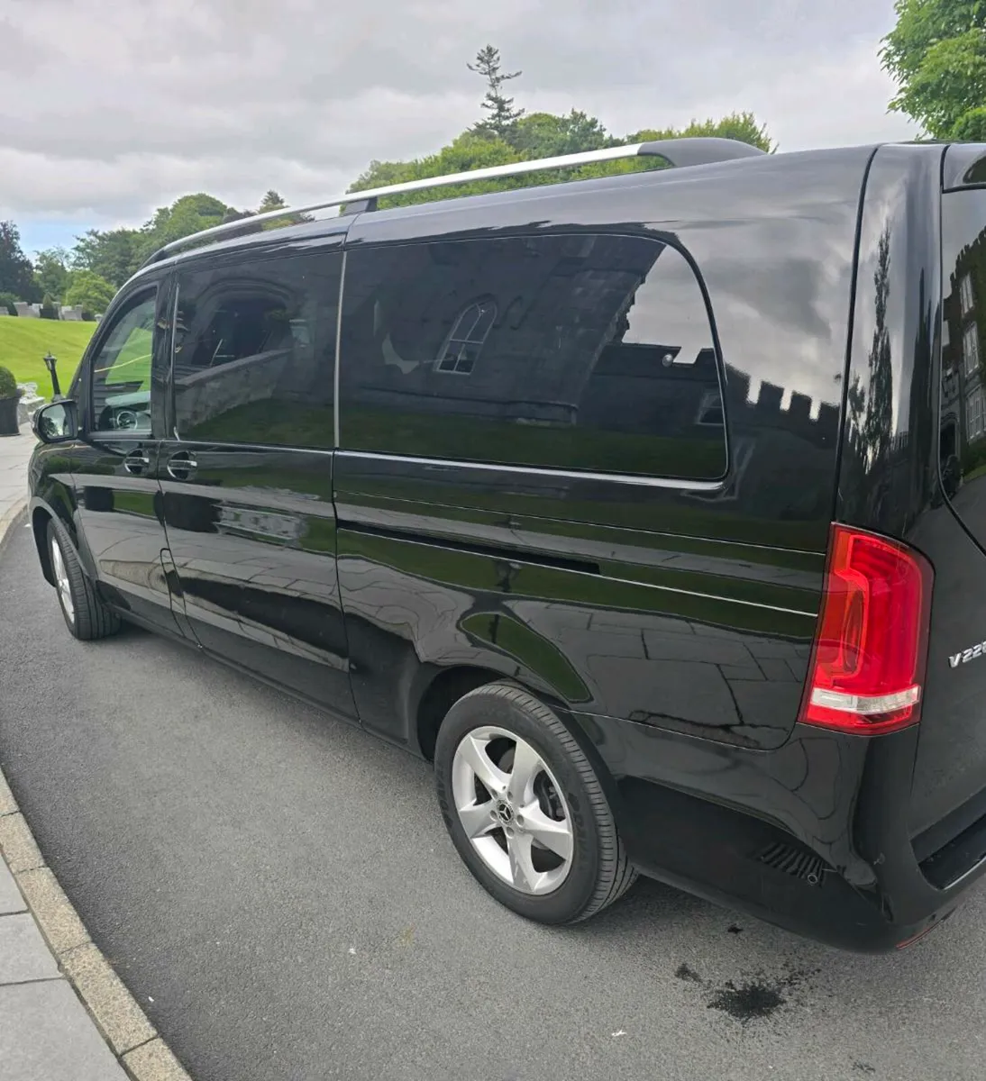 Mercedes-Benz V-Class 2019 Extra Long Wheelbase - Image 2