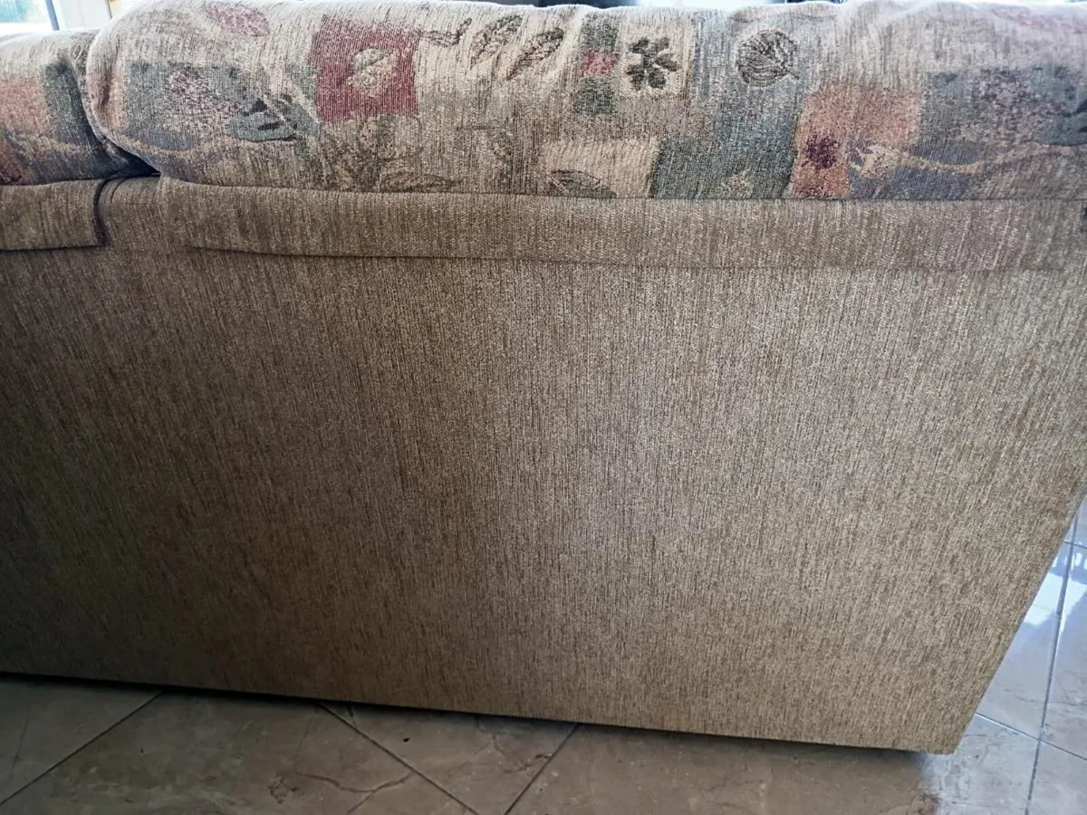 Couch and armchair - Image 4