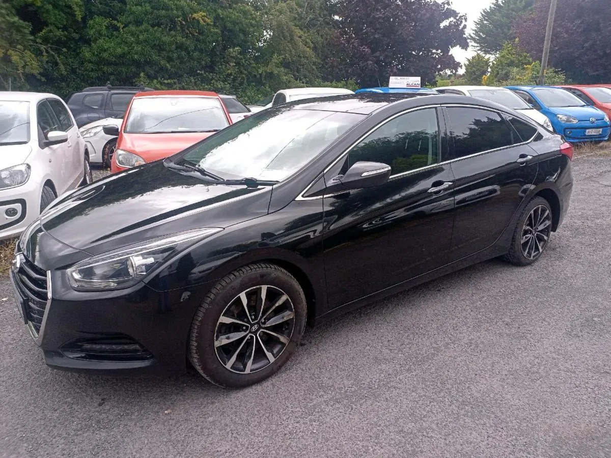 Hyundai i40 Automatic 2015 - Image 2