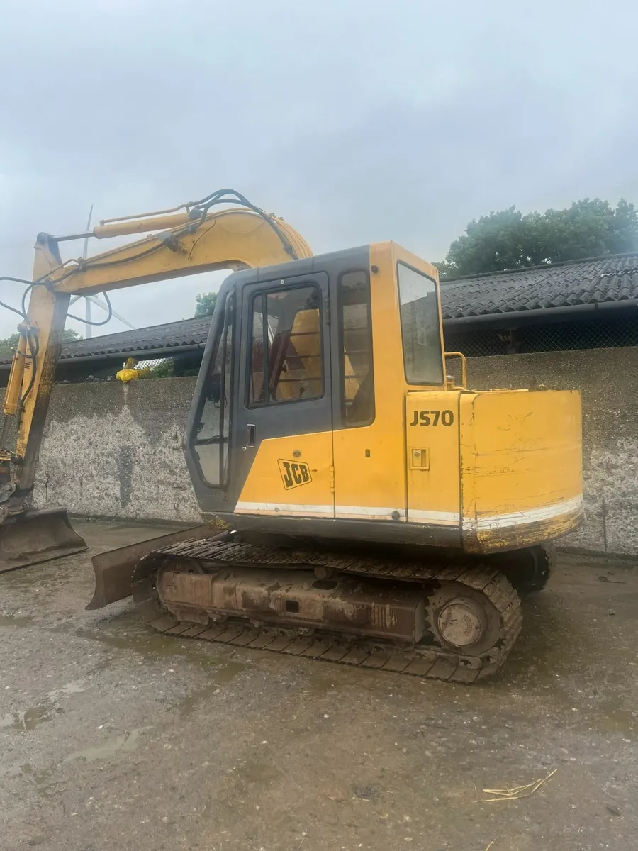 JCB JS70 Sumitomo - Image 1