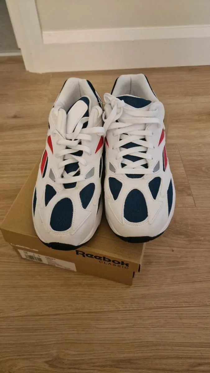 Brand New Reebok Aztrek 96 OG - Image 2