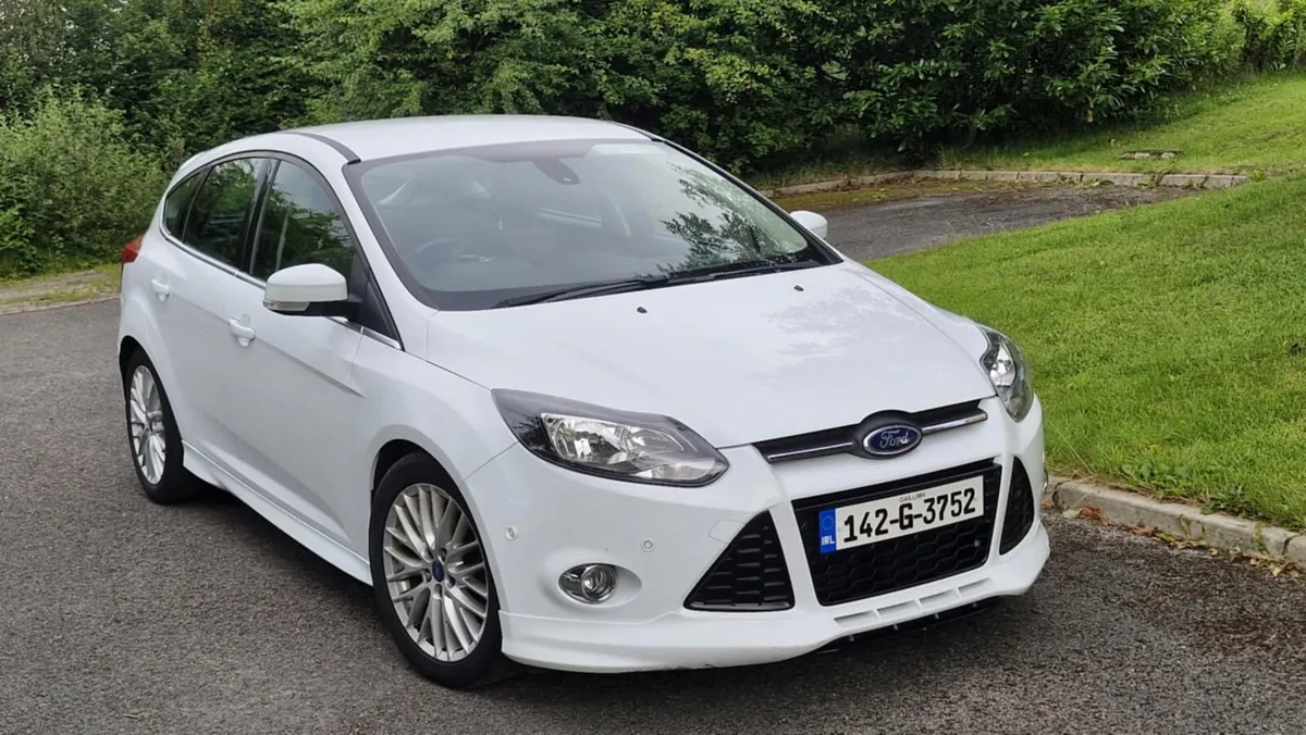 2014 ford focus 1.0 zetec ecoboost S 125 - Image 3