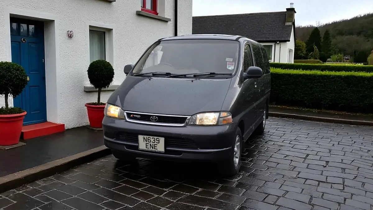 Toyota granvia/hiace 3.0 trd turbo - Image 1