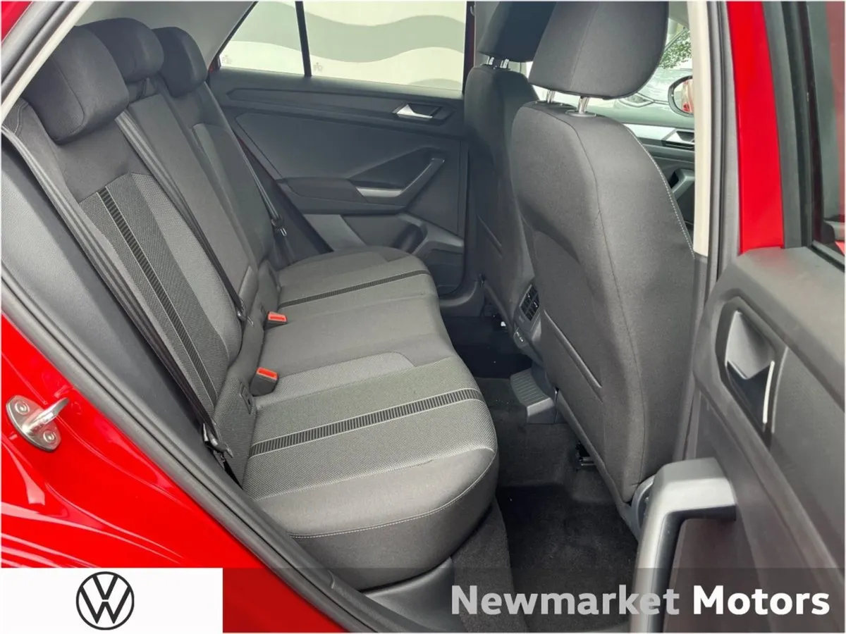 Volkswagen T-Roc Edition 75 2.0tdi 6 Speed 116BHP - Image 4