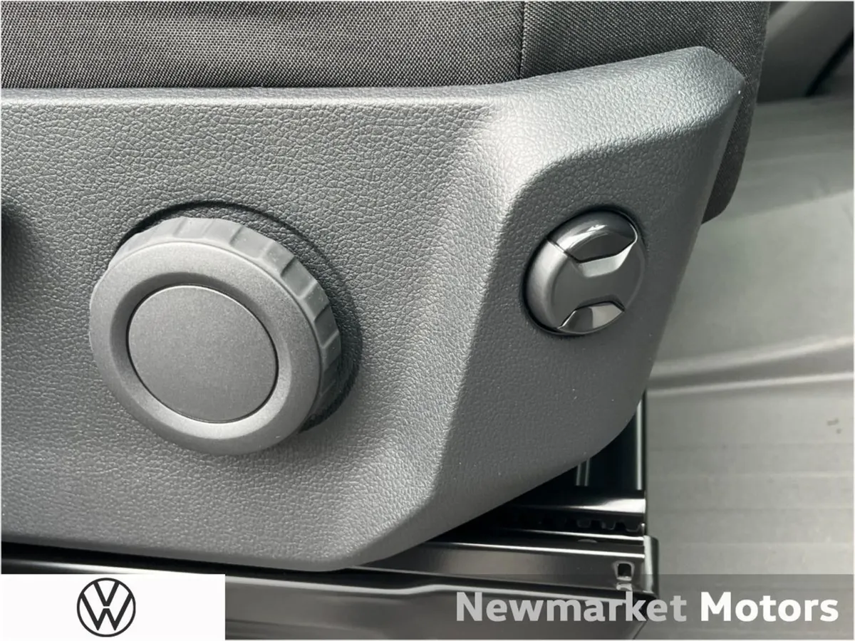 Volkswagen Crafter Long Wheel Base 177BHP Highlin - Image 4