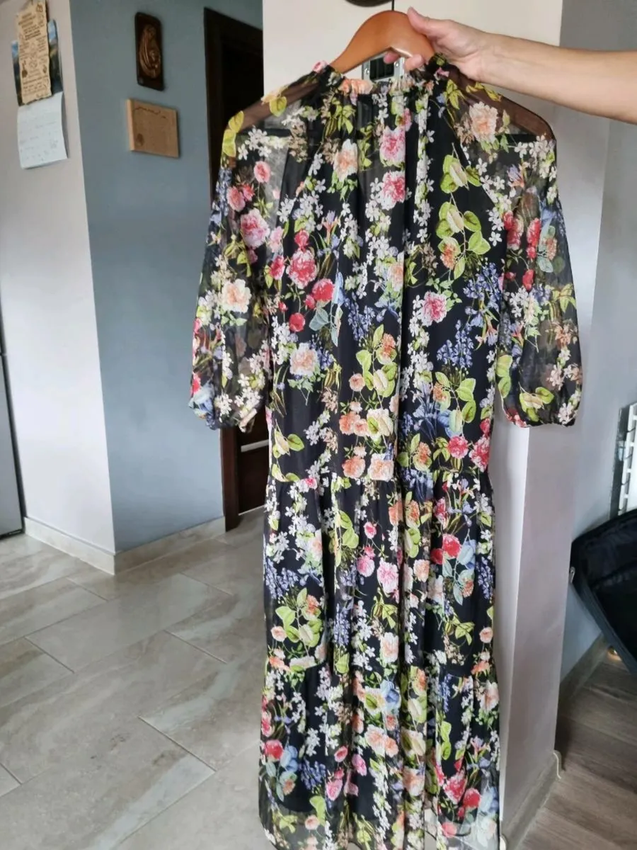 Clothes - Image 2
