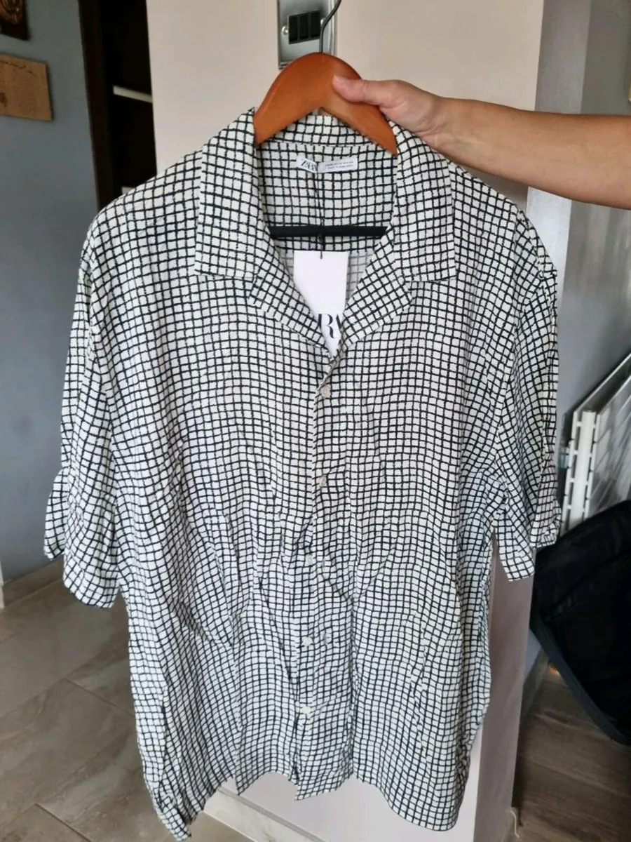 Clothes - Image 3