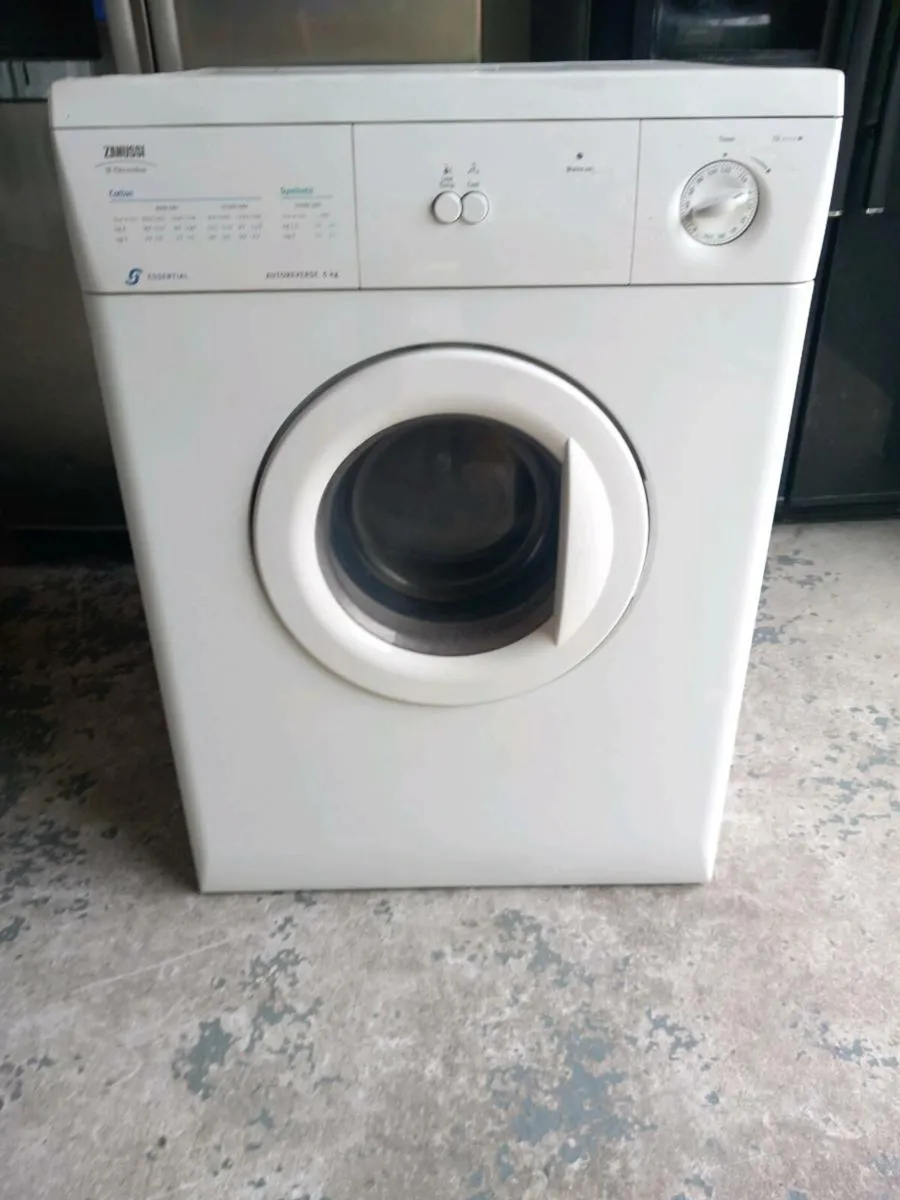 Zanussi vent dryer - Image 1