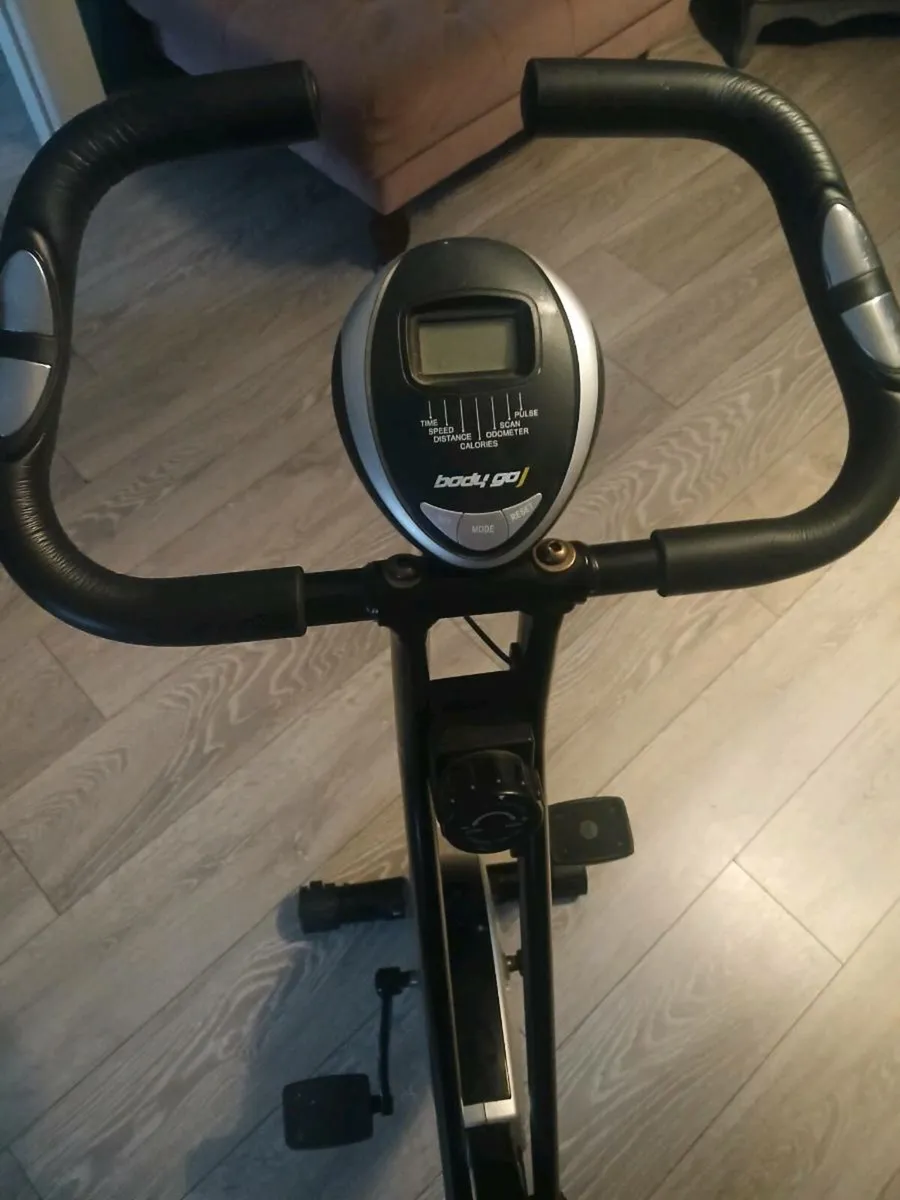 execise bike - Image 1