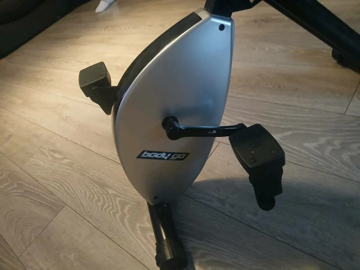 execise bike - Image 2