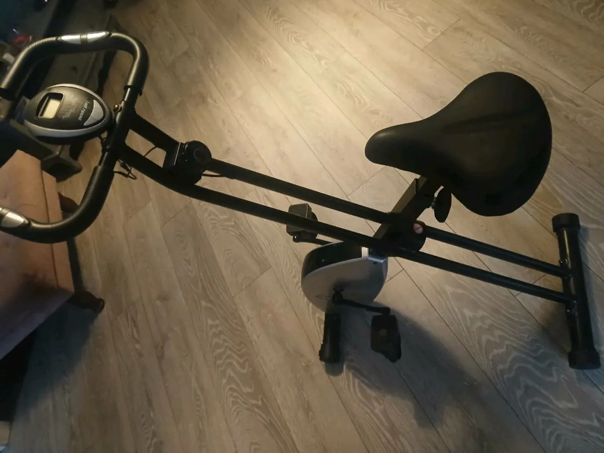 execise bike - Image 3