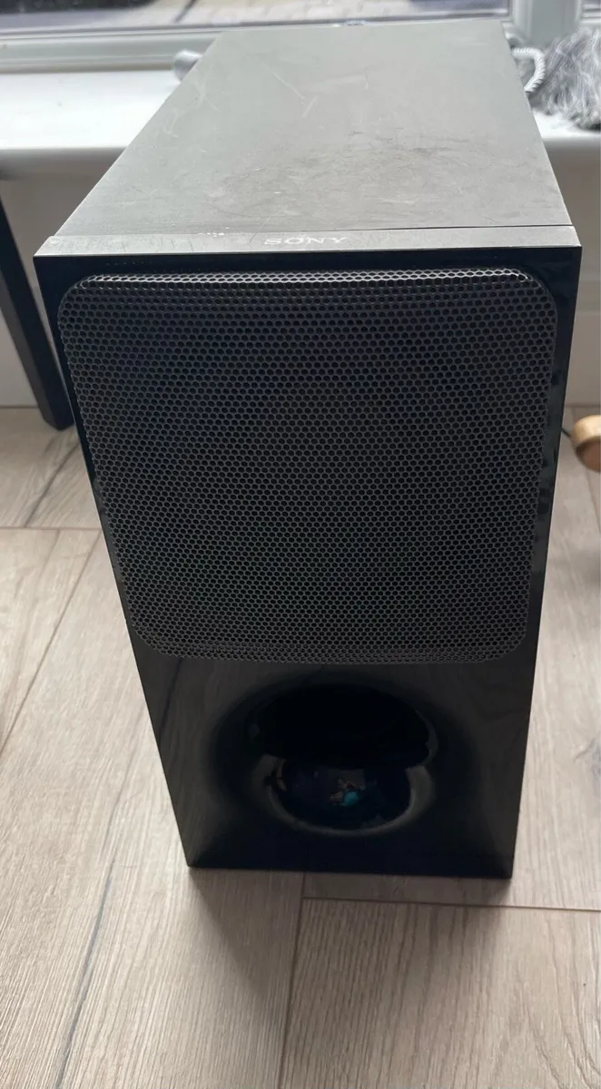 Sony Soundbar + Wireless Subwoofer - Image 2