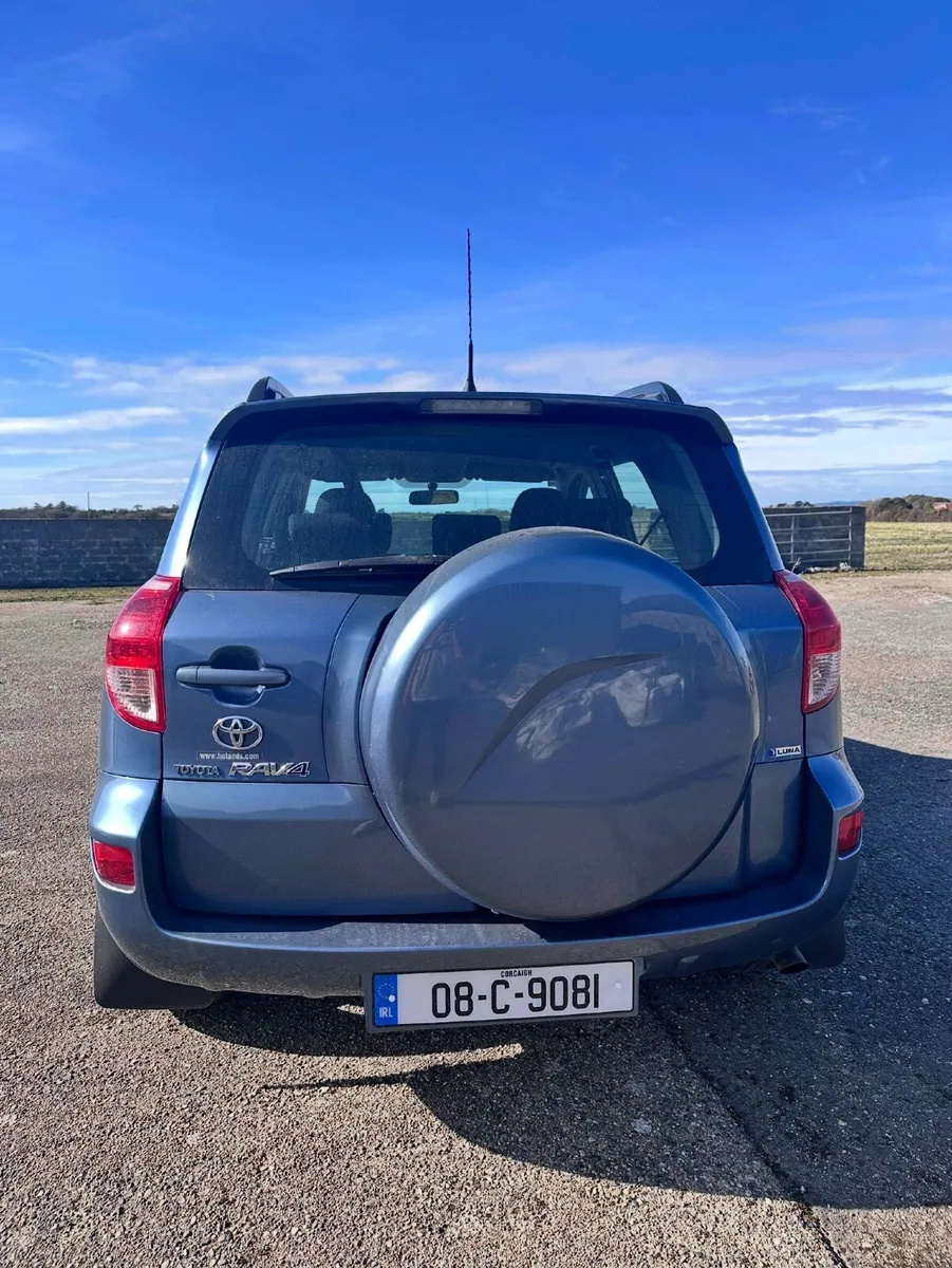 Toyota RAV4 2008 - Image 1
