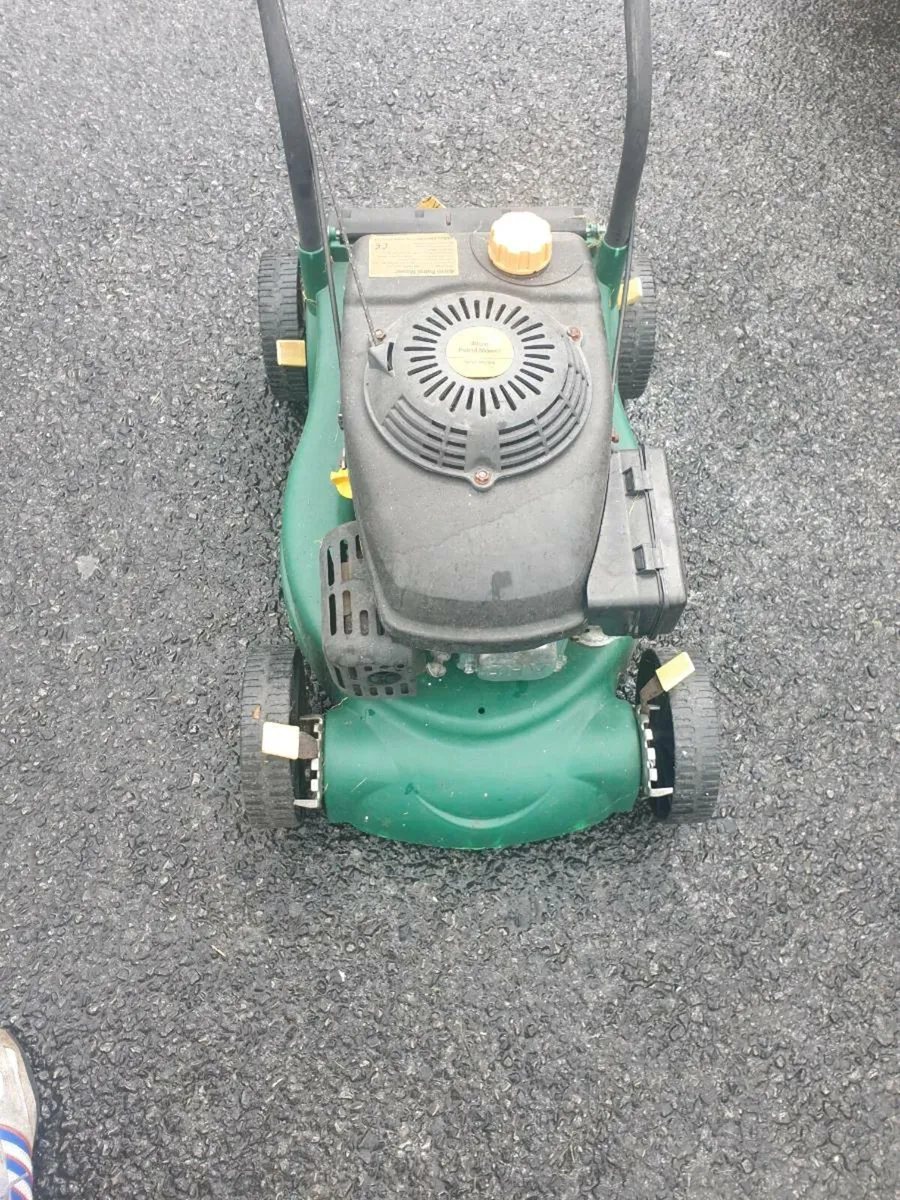PETROL LAWNMOWER - Image 3