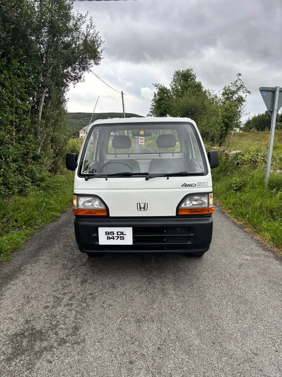 Honda Acty sdx 4WD only 28km - Image 2