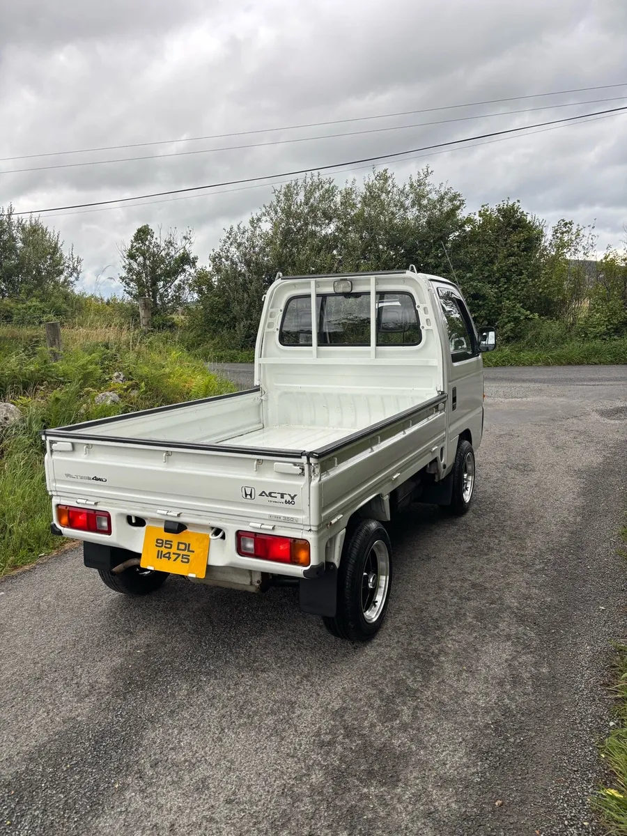 Honda Acty sdx 4WD only 28km - Image 4
