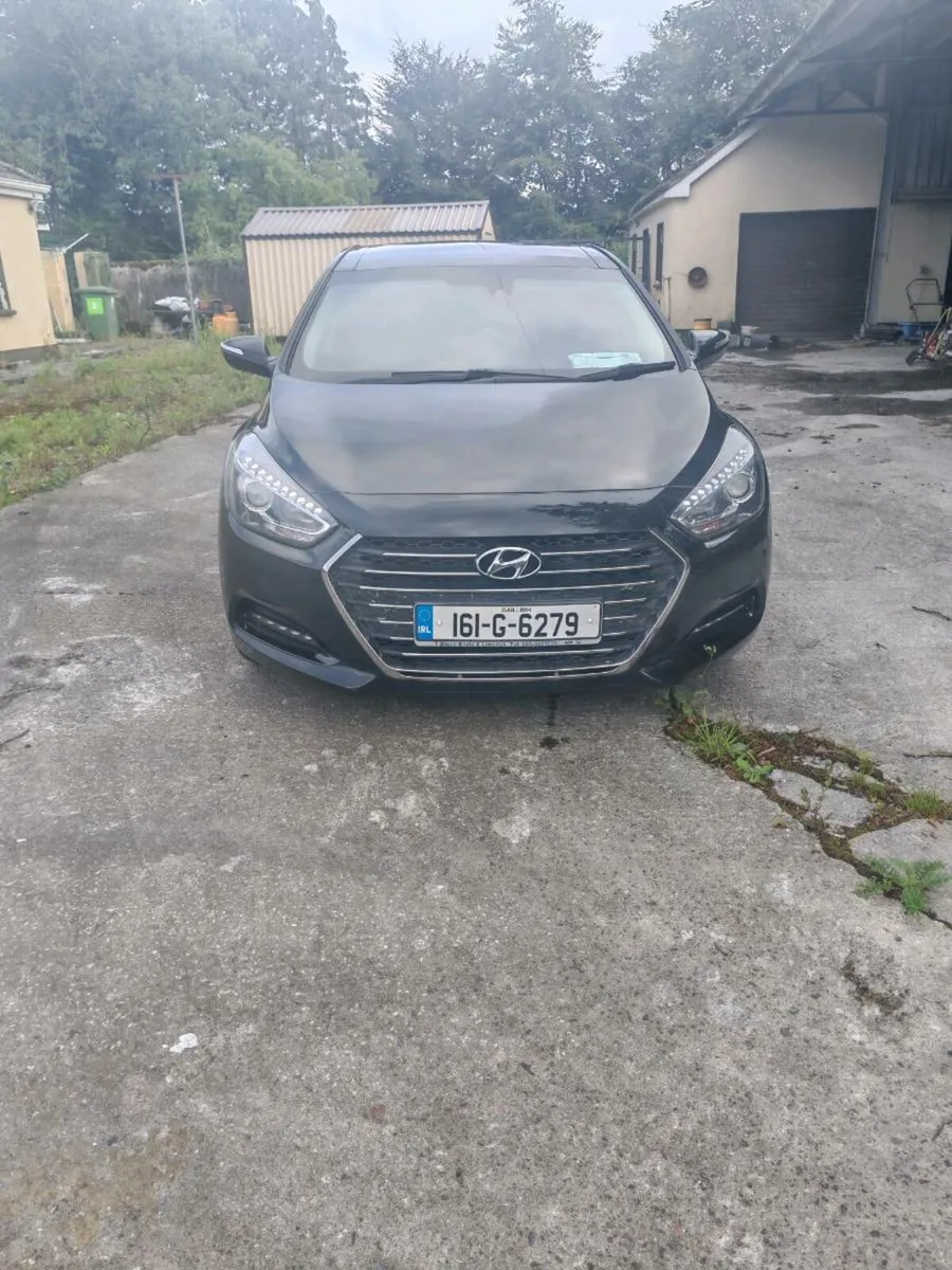 Car - Image 1