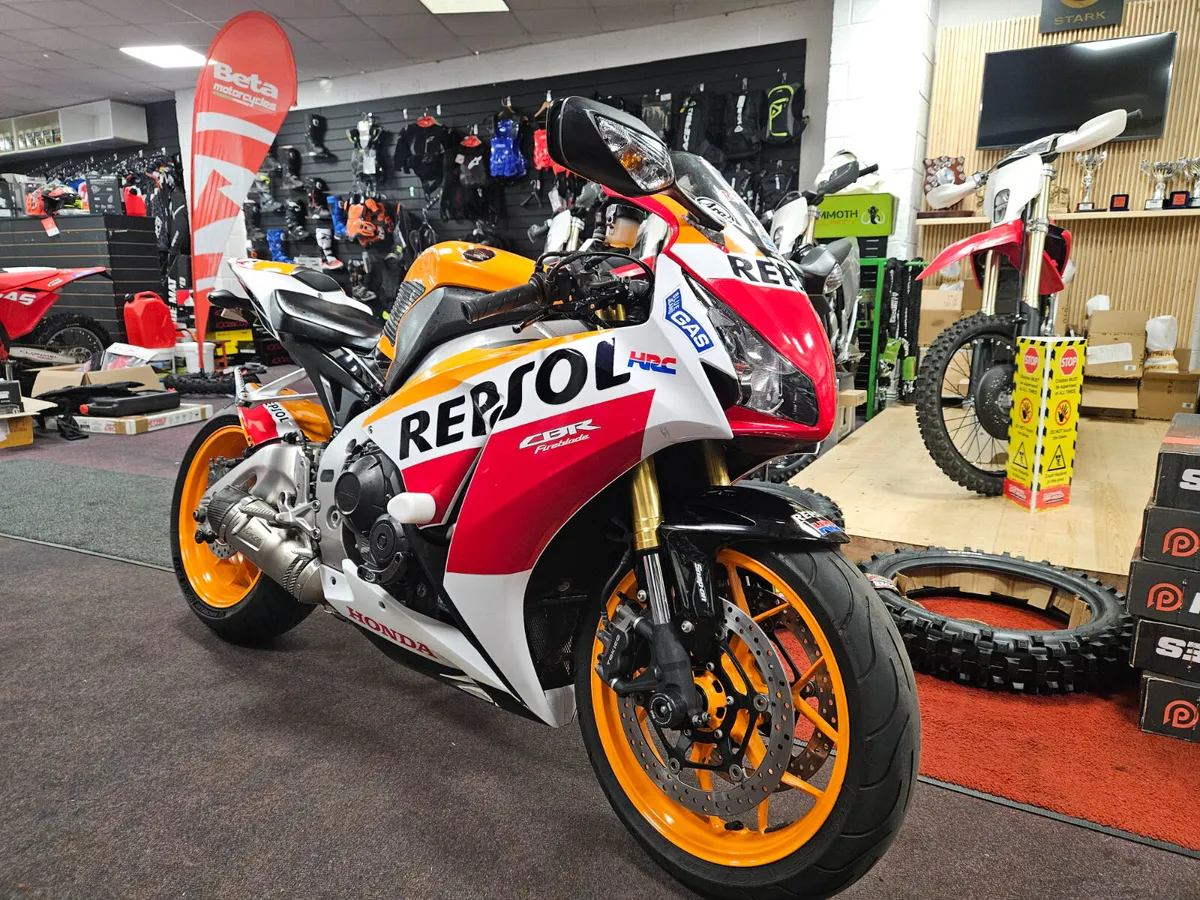 Honda Fireblade Repsol - Image 1