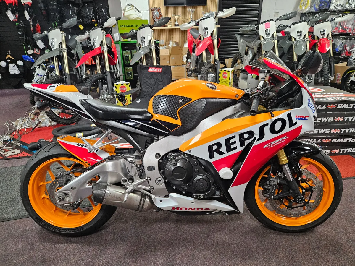 Honda Fireblade Repsol - Image 3