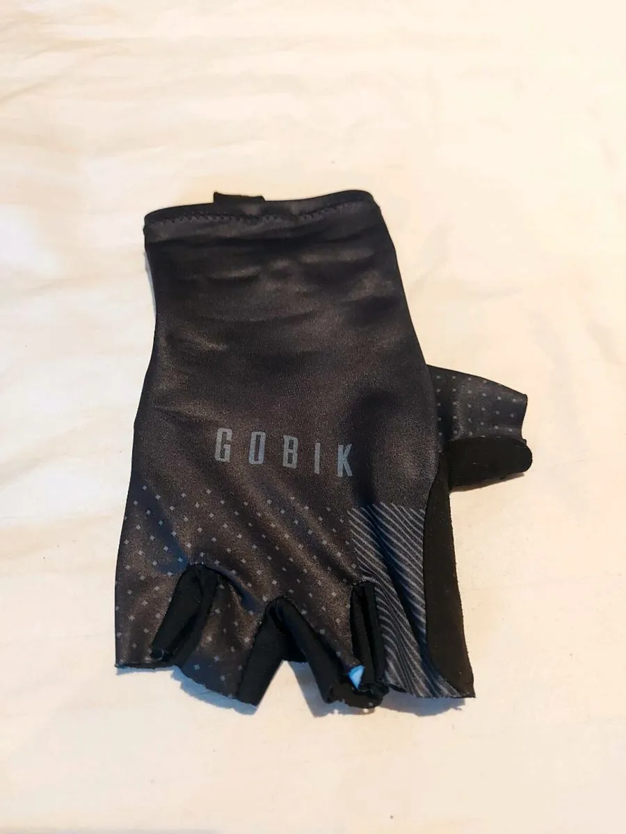 Gobik Hawk Cycling Mitts - Image 3