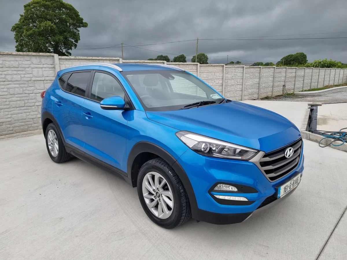 161 Hyundai Tucson 1.7 Diesel Clean Car - Image 2