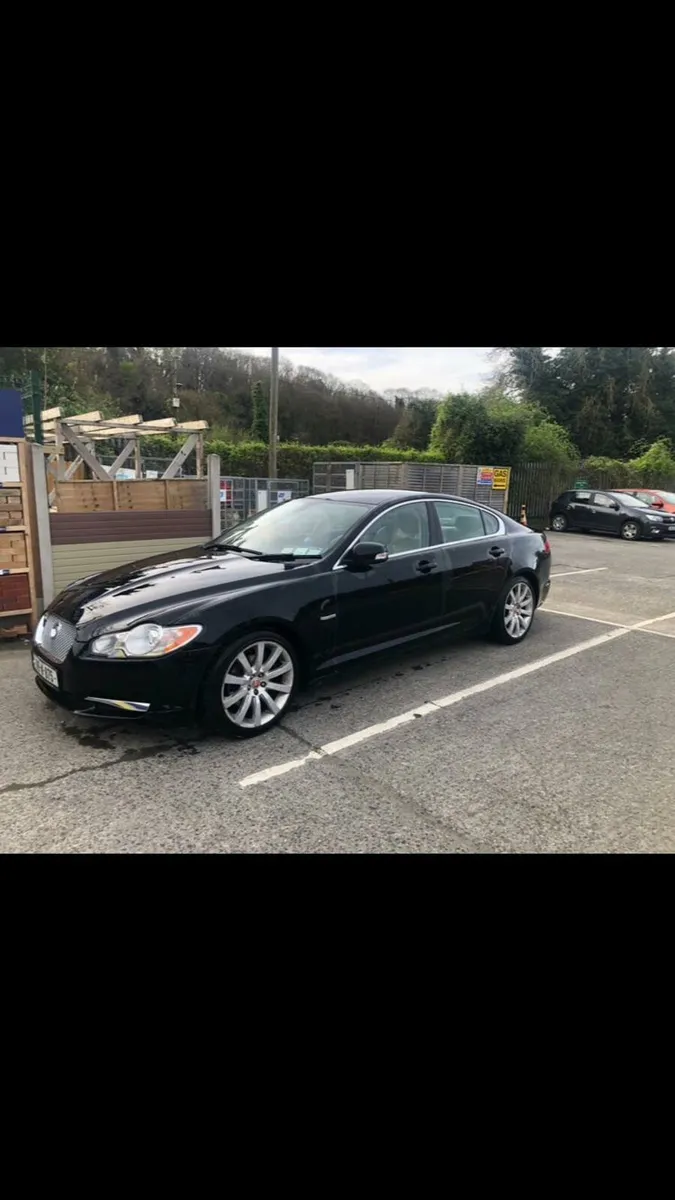 Car - Image 1