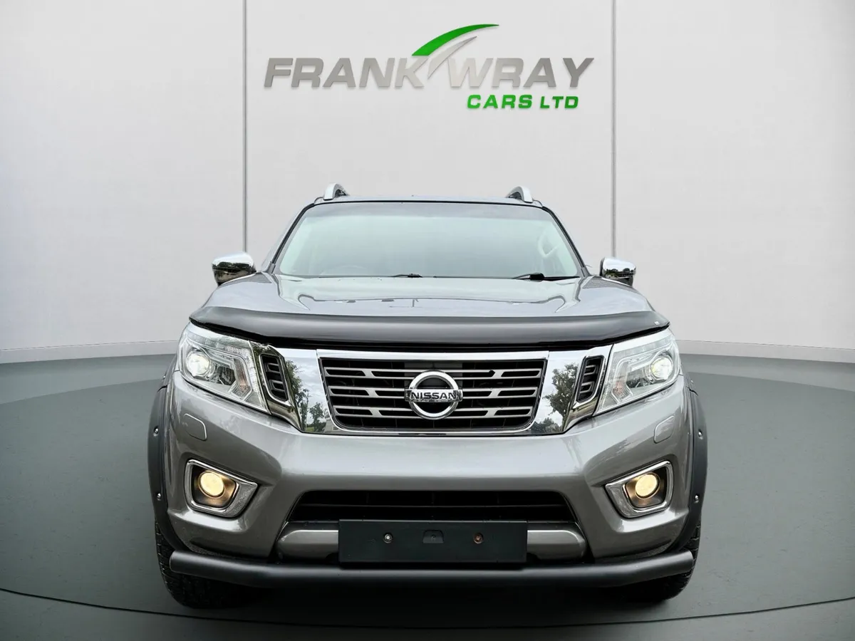 2017 NISSAN NAVARA TEKNA DCI AUTOMAATIC**NO VAT** - Image 2