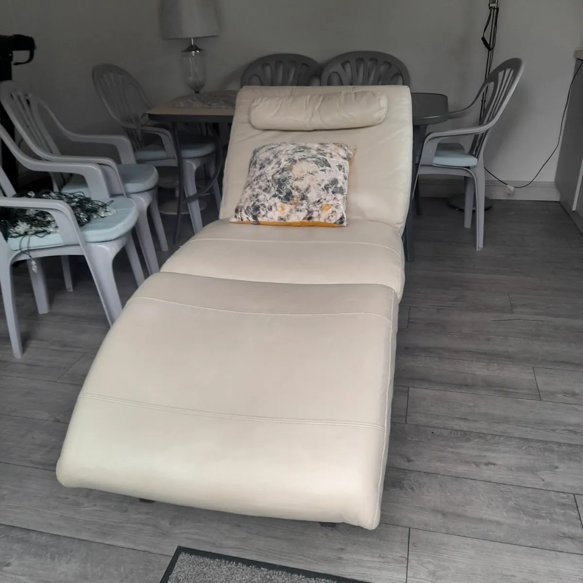 Furniture - Image 4