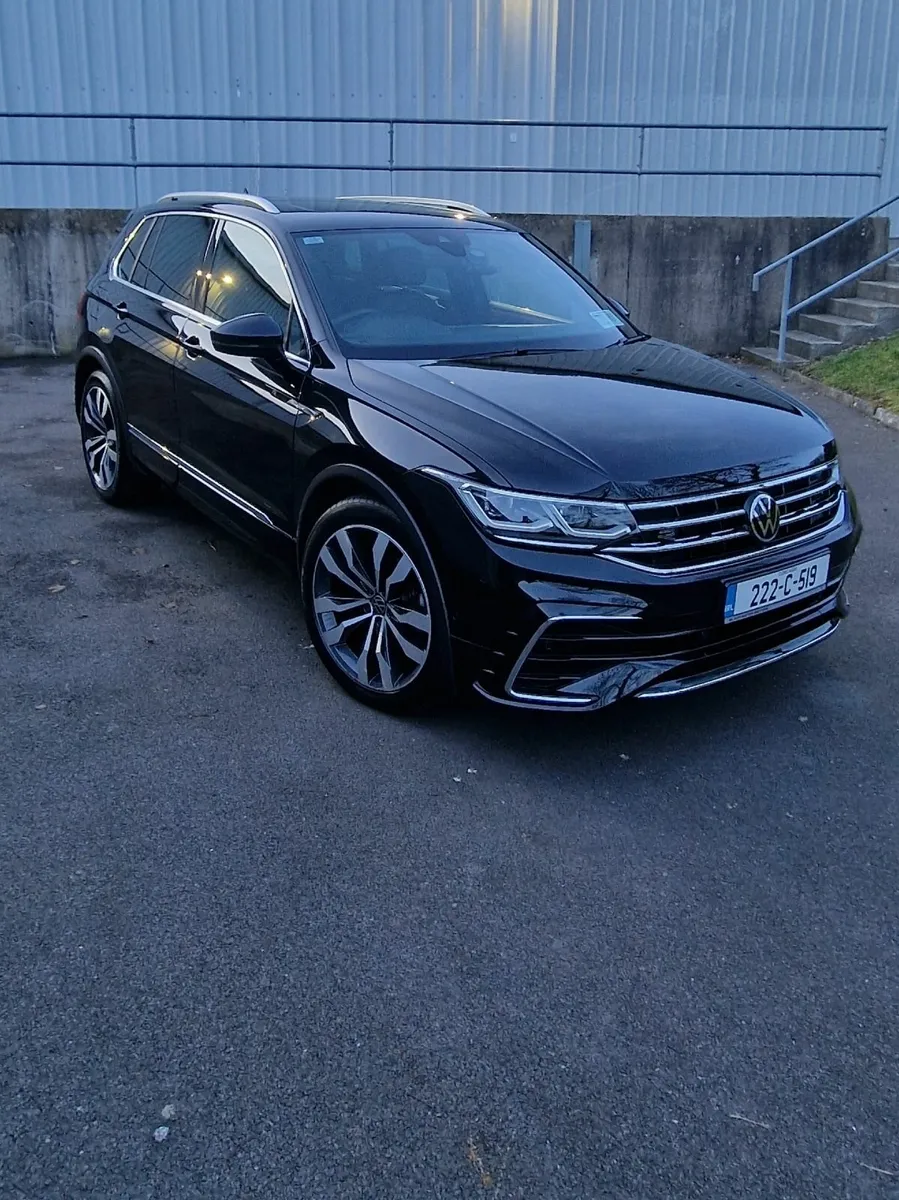 Volkswagen Tiguan 2.0 TDI R-Line Panoramic Sunroof - Image 1