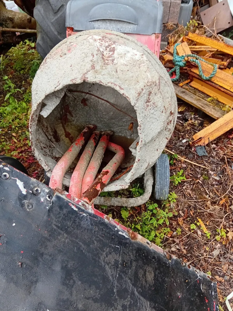 Cement Mixer - Image 1