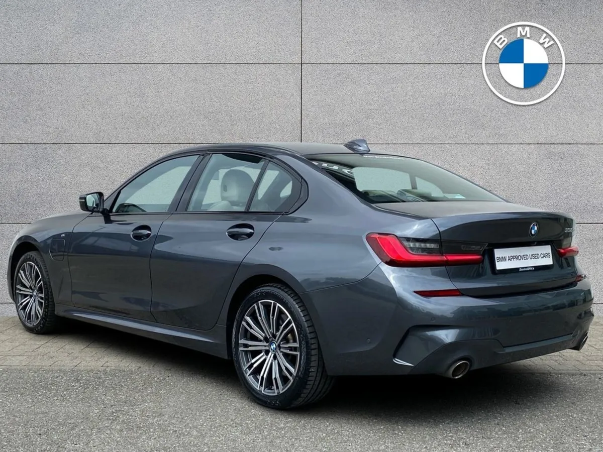BMW 3 Series 330e M Sport Saloon - Image 3