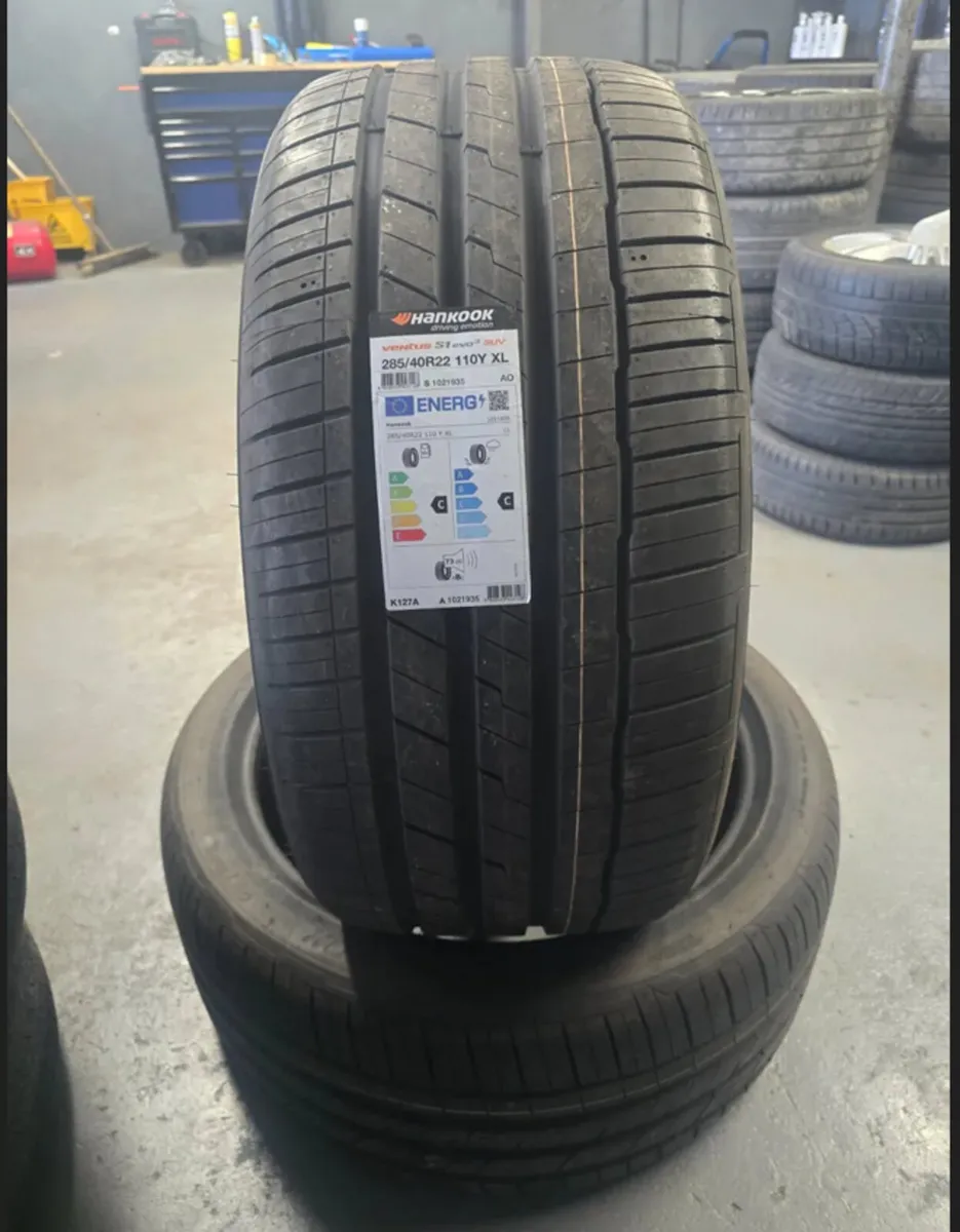 Hankook 285/40/22 Ventus S1 EVO SUV