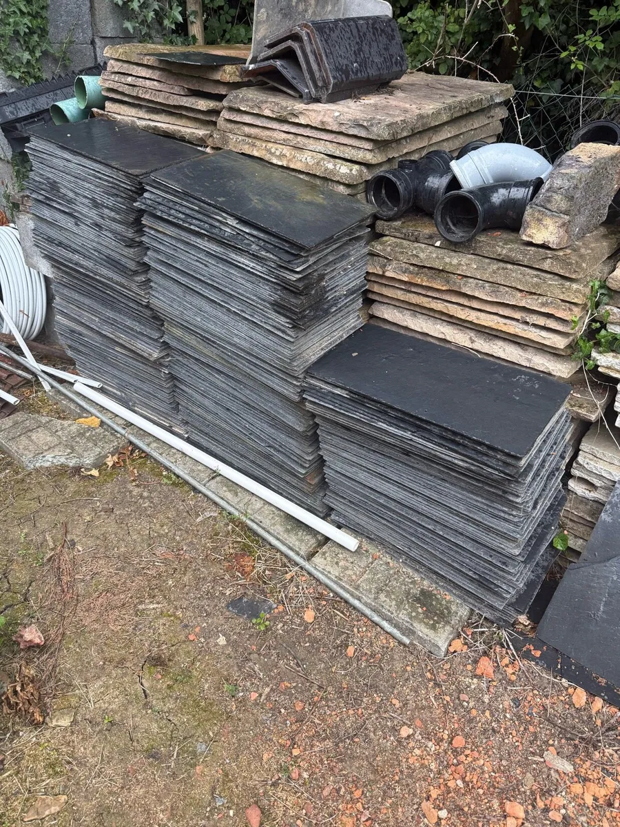 Roof slates and patio slabs - Image 3