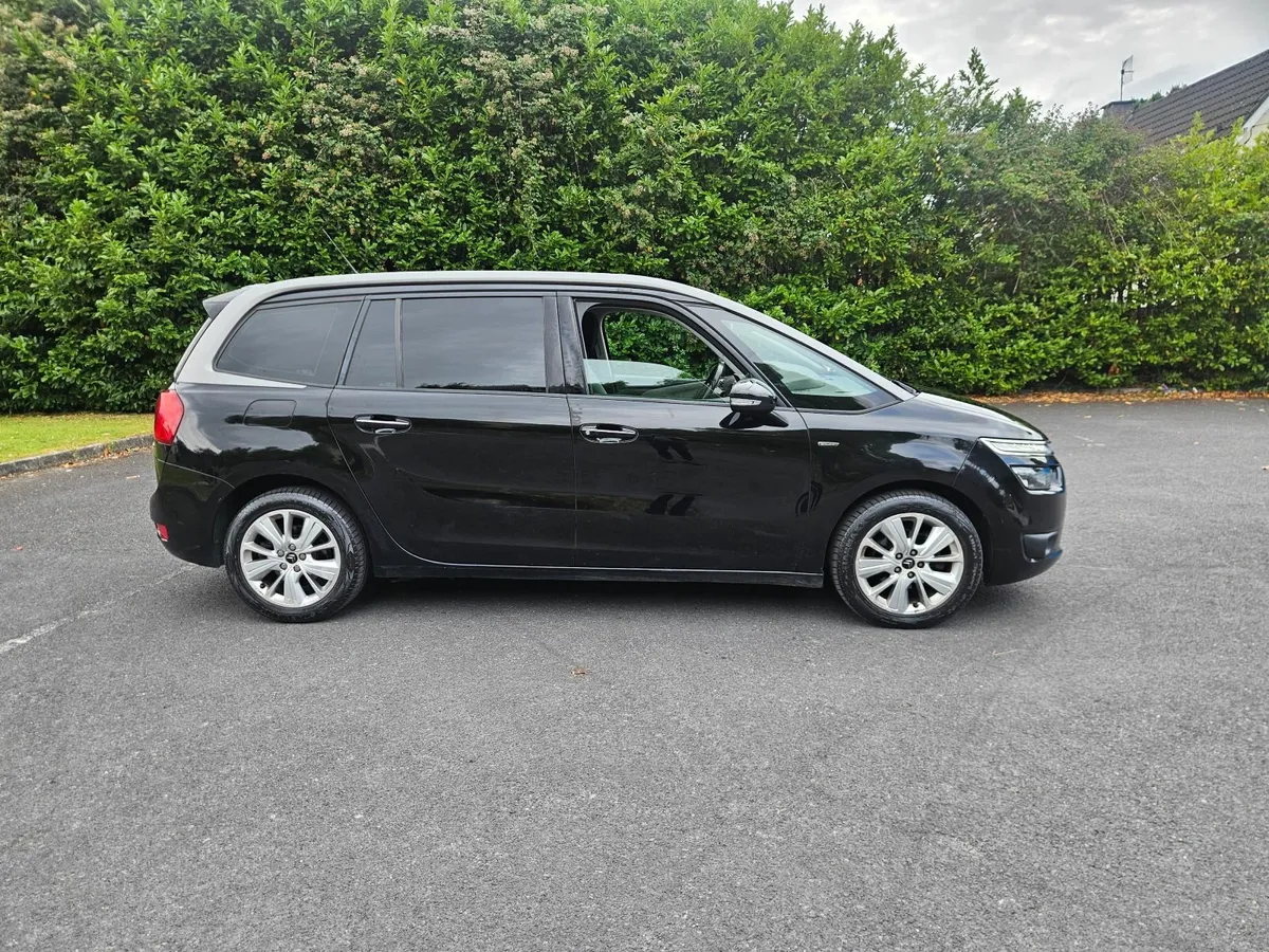 Citroen  C4 Picasso 1.6 Diesel Automatic 7 Seater - Image 3