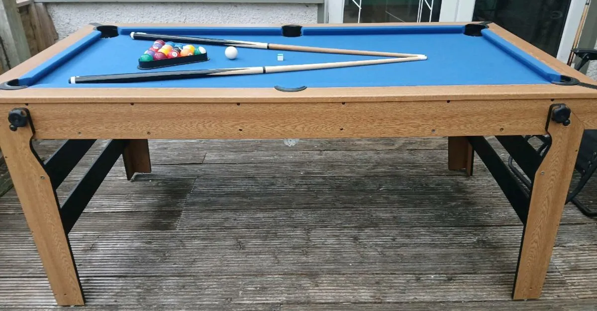 Pool table - Image 2