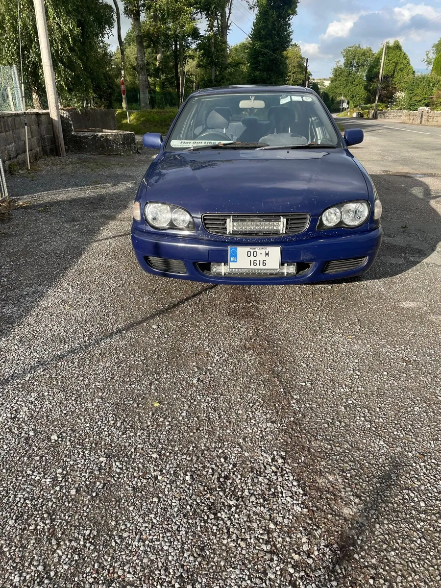 Toyota Corolla 2000 - Image 4
