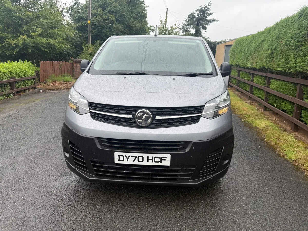 2020 Vauxhall Vivaro 1.5 120 BHP Twin Side Door - Image 2