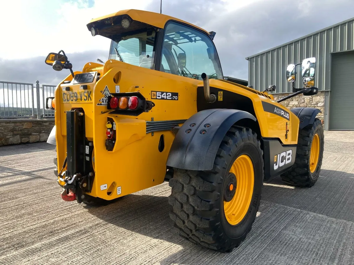 JCB - Image 3
