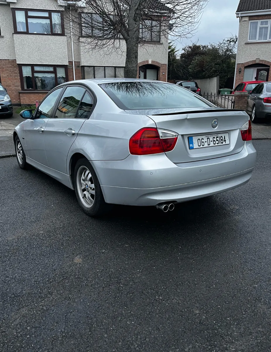 BMW e90 - Image 4