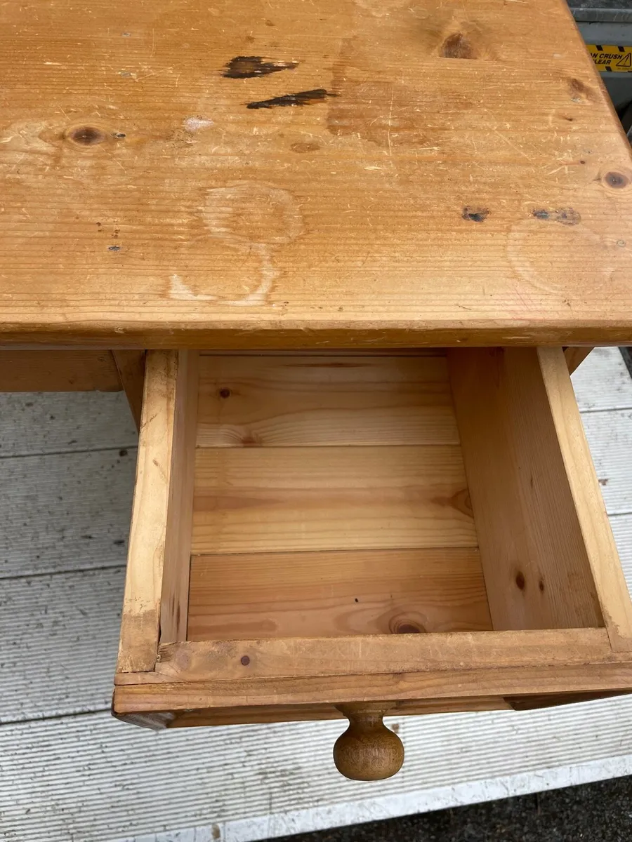 Solid wooden study desk - Image 3