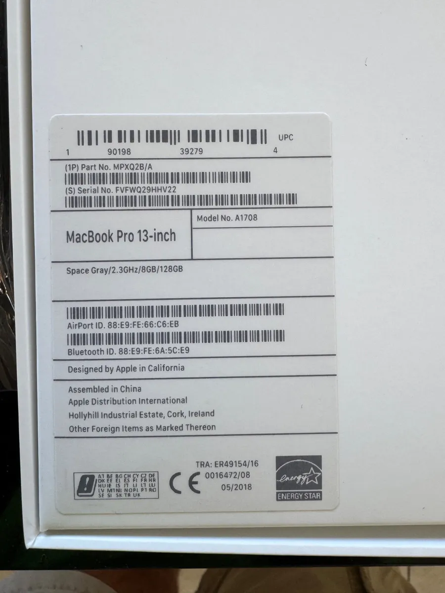 As New 13" Apple MacBook Pro 8GB / 128GB (Boxed - Image 2