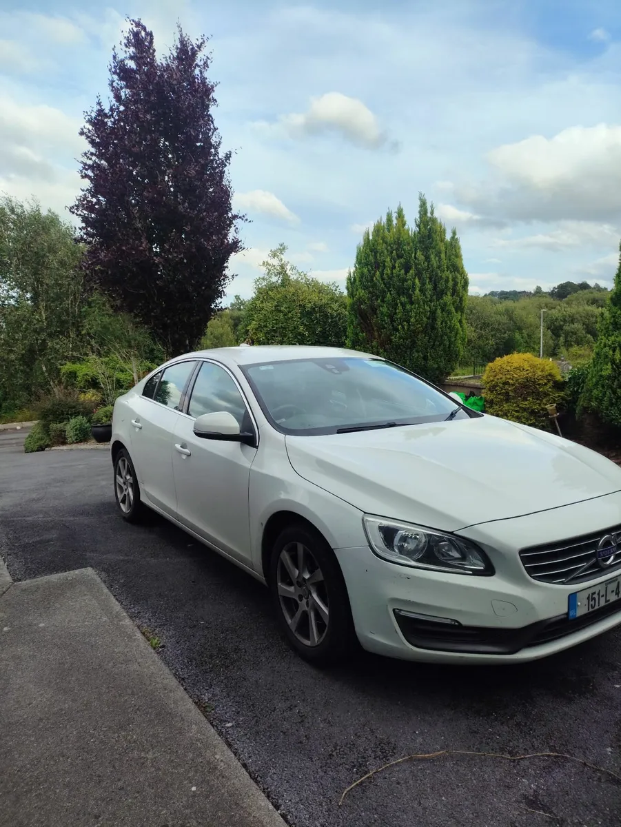 Volvo S60 2015 - Image 1