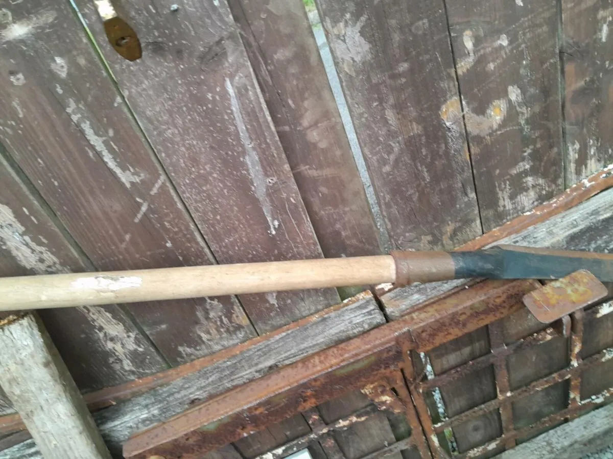 Old farm tool - Image 3