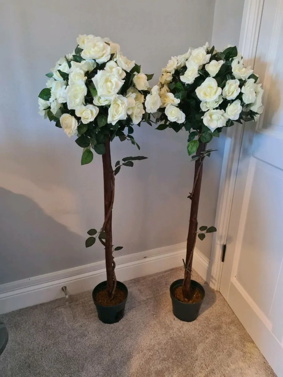 Artificial Tree Flowers for Hire/Rent