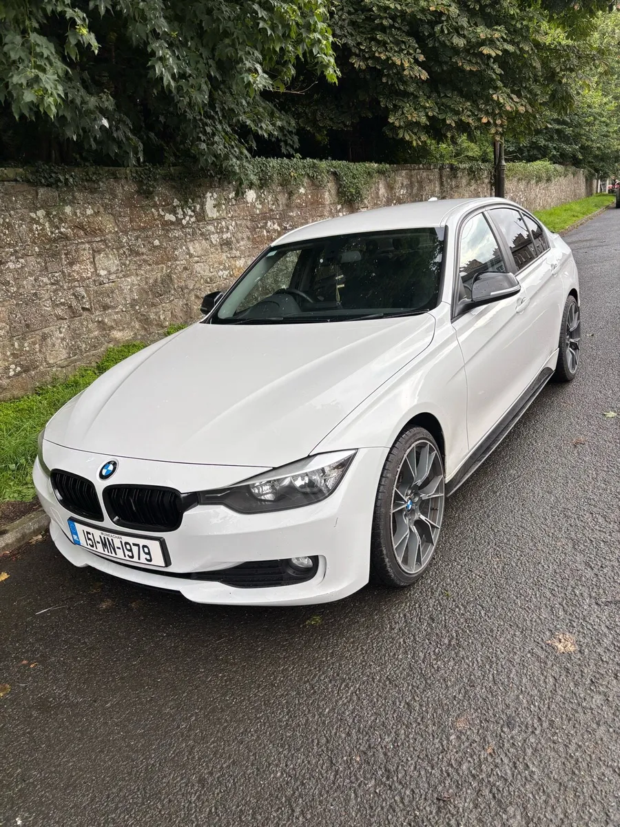 BMW 320D 2015 - Image 3