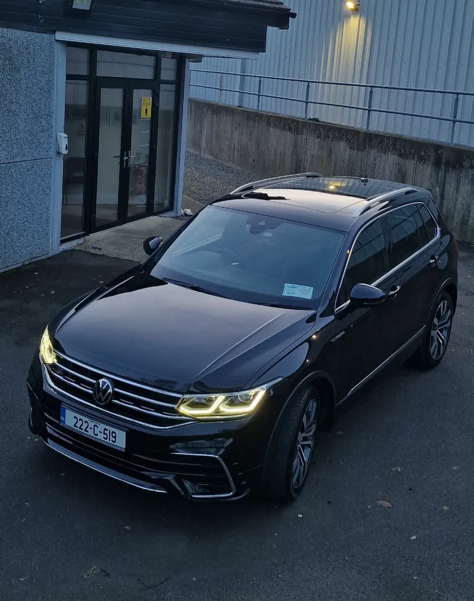 Volkswagen Tiguan 2.0 TDI R-Line Panoramic Sunroof - Image 1