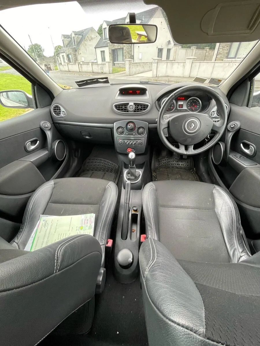 Renault Clio - Image 3
