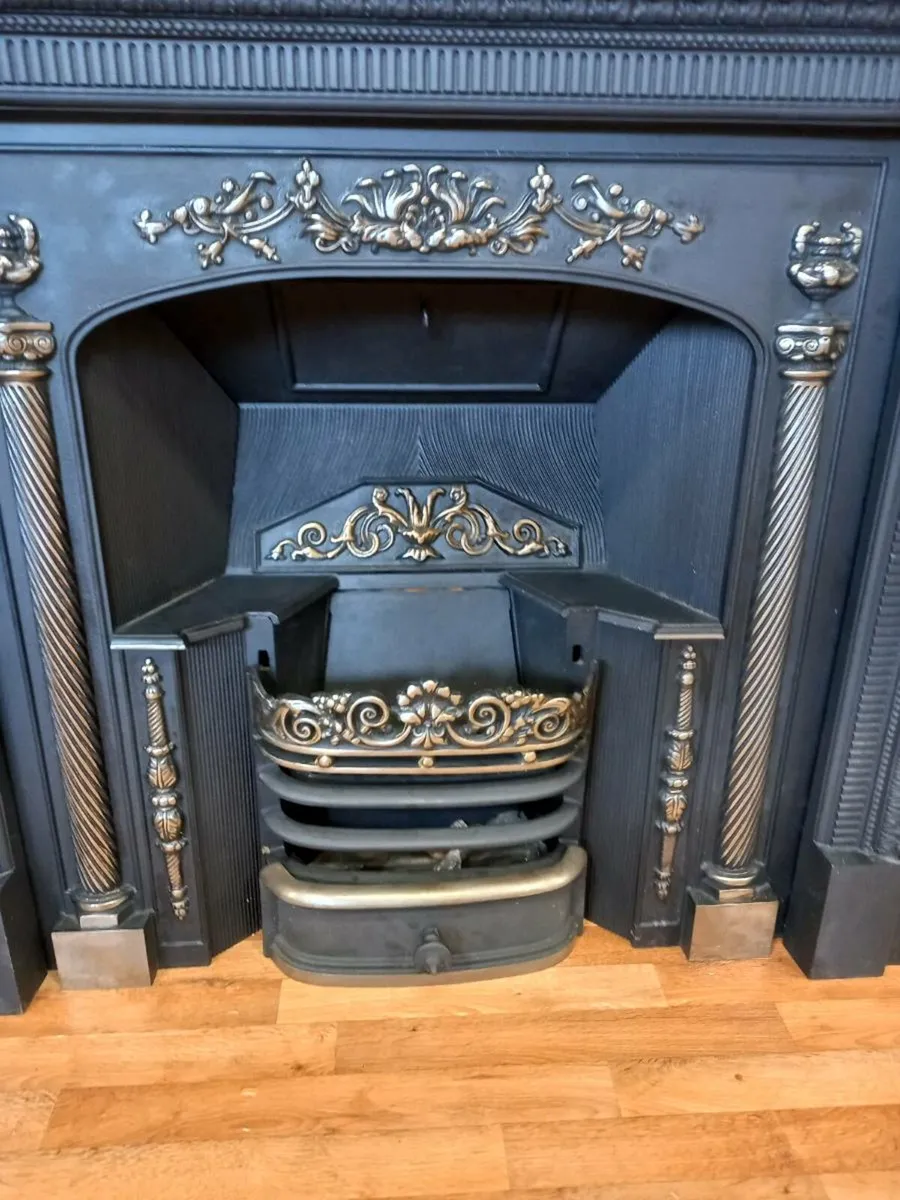 Cast iron fireplaces.  Clearance sale. Ennis. - Image 3